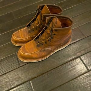 Pair of 3 times worn Red wing boots ! I did not even clean these.